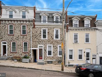 151 Jamestown Ave, Philadelphia, PA, 19127