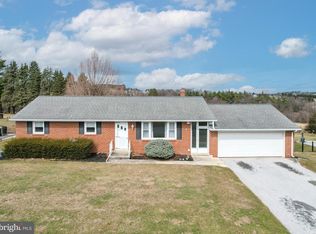 3284 Charmil Dr, Manchester, MD 21102