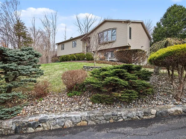 102 Nicholson Road, Holmes, NY 12531