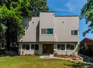 65 Saxon Woods Rd, Scarsdale, NY 10583