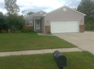 439 Windy Blf, Flushing, MI 48433