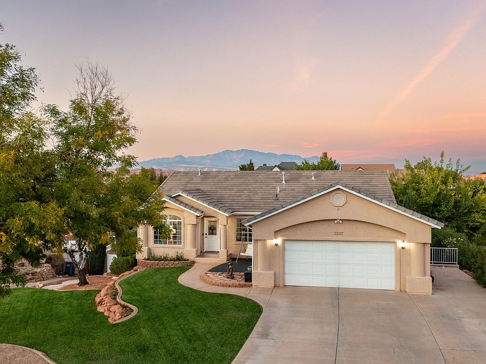 1st image of 2207 S San Carlos Ct