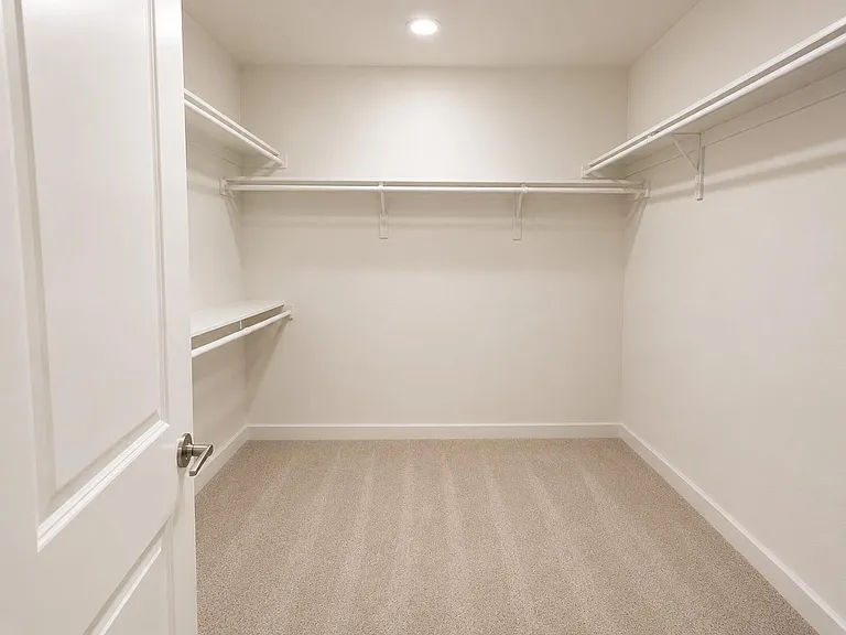 613 Laurel Ln — Photo 22