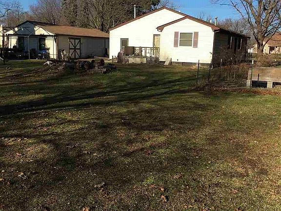3rd image of 6120 Catalpa Ave