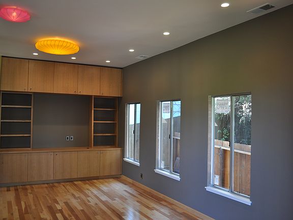 2nd image of 4130 24th St