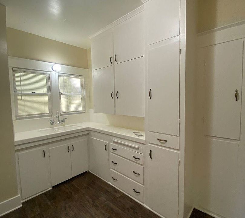 1st image of 6331 Painter Ave APT A