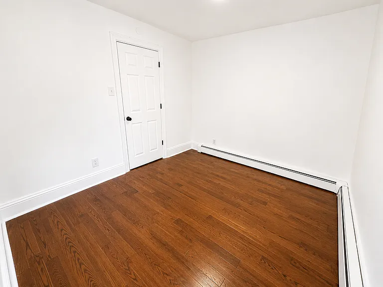 288 Weequahic Ave #3 — Photo 8