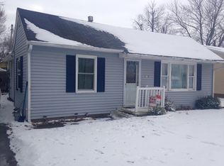 2110 Oneida Ave, Muscatine, IA 52761