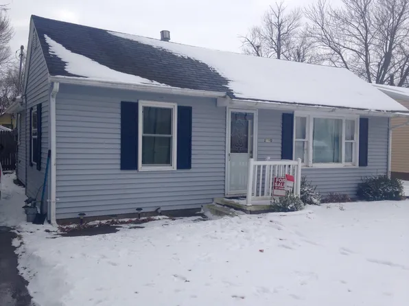2110 Oneida Ave, Muscatine, IA 52761