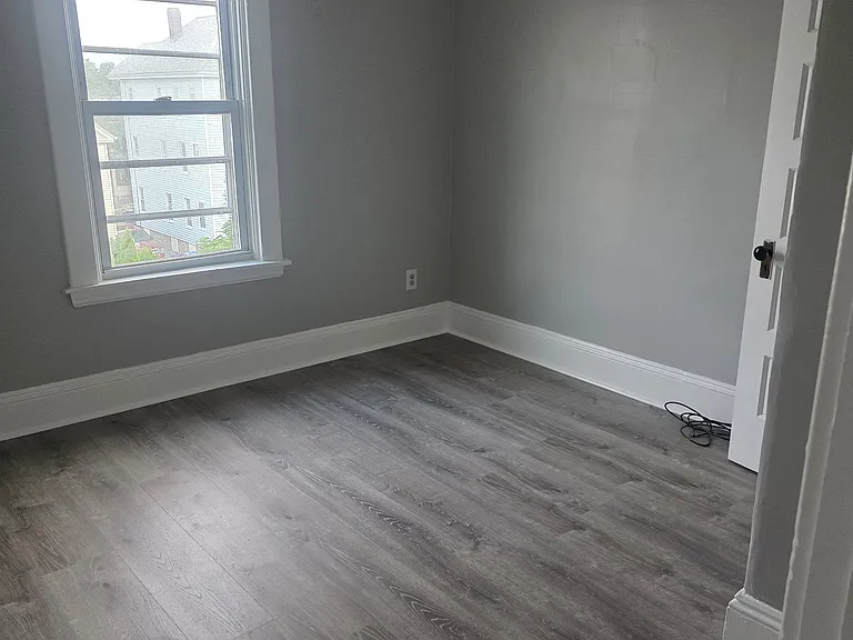 268 Tinkham St #3W — Photo 9