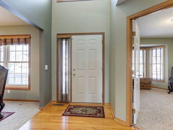 3rd image of 3918 Homestead Dr