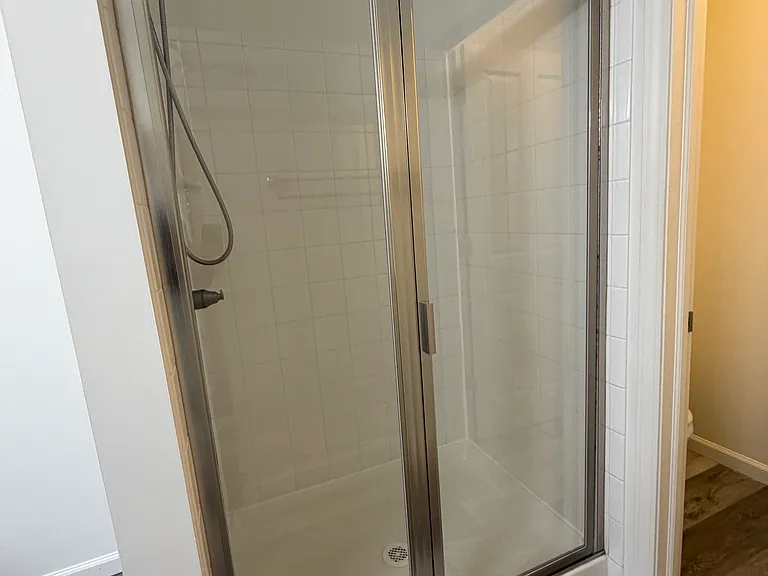 3229 Rossmore Cir — Photo 19