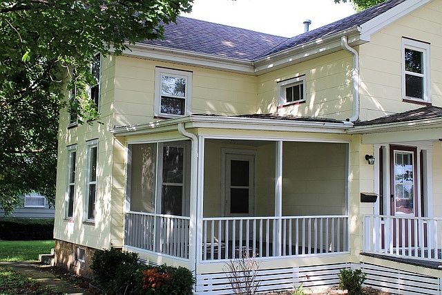 2nd image of 120 Maple Ave