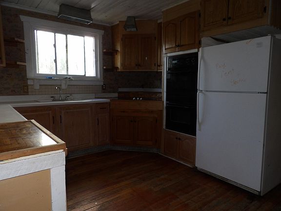 4th image of 44890 County Road 40