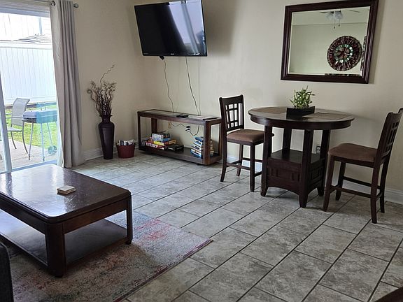 Livingroom area