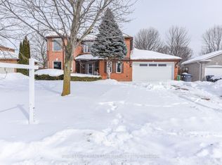 18 Tremont Ct, Brampton, ON L6Z 4C8