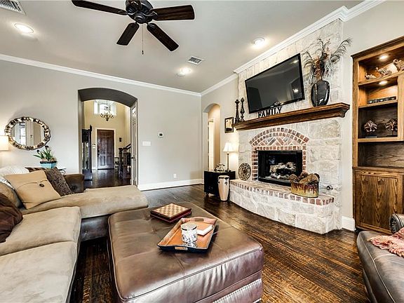 5th image of 3612 Cascades Dr