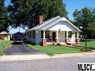 1st image of 418 E 21st St