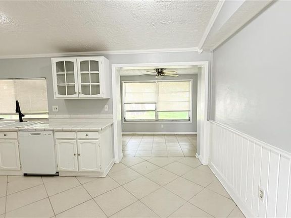 5th image of 3619 WILTSHIRE DRIVE