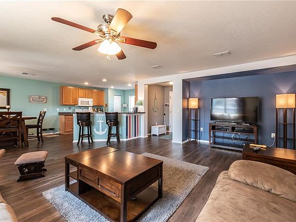 5th image of 11135 Goldenrod Fern Dr