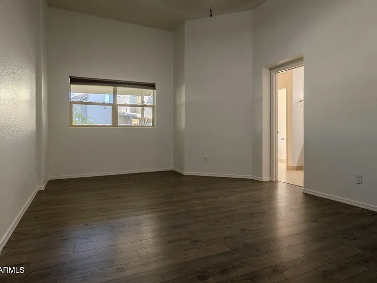 3125 E Cottonwood Ln — Photo 17
