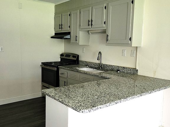 2nd image of 219 Stone Dr Unit 1