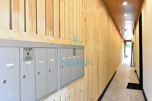 Rented by null | media 27