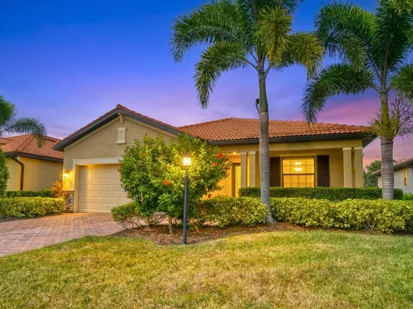 10015 Marbella Dr, Bradenton, FL 34211