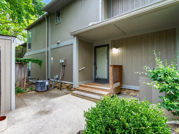 4241 Foxglove Trce, Indianapolis, IN 46237