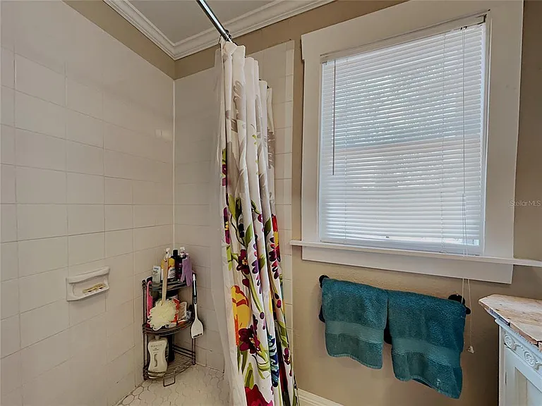 807 1/2 S Fremont Ave #UPPER — Photo 21