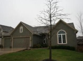 15357 W 165th St, Olathe, KS 66062