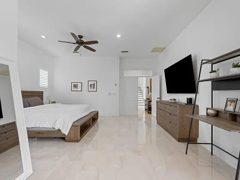 8738 Marlamoor Ln — Photo 21