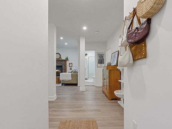 2nd image of 82 Chalmers Dr #Ll