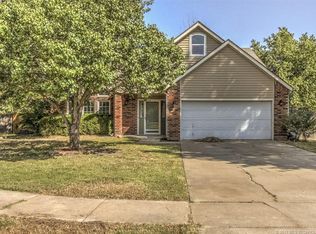 1400 W Honolulu Pl, Broken Arrow, OK 74012