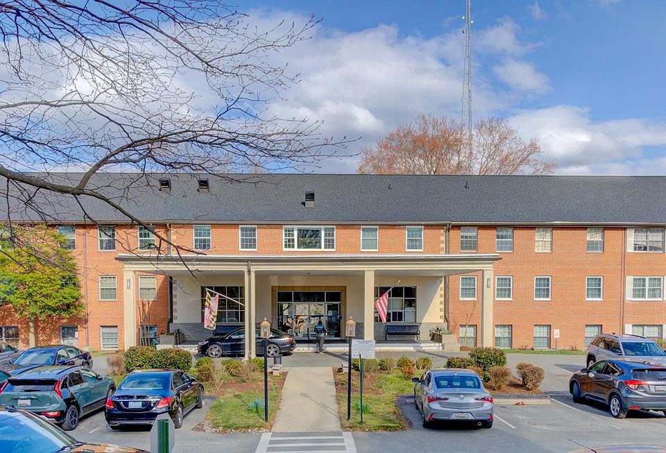 1st image of 5301 Westbard Cir APT 208