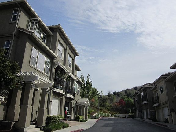 3rd image of 2679 Villa Cortona Way