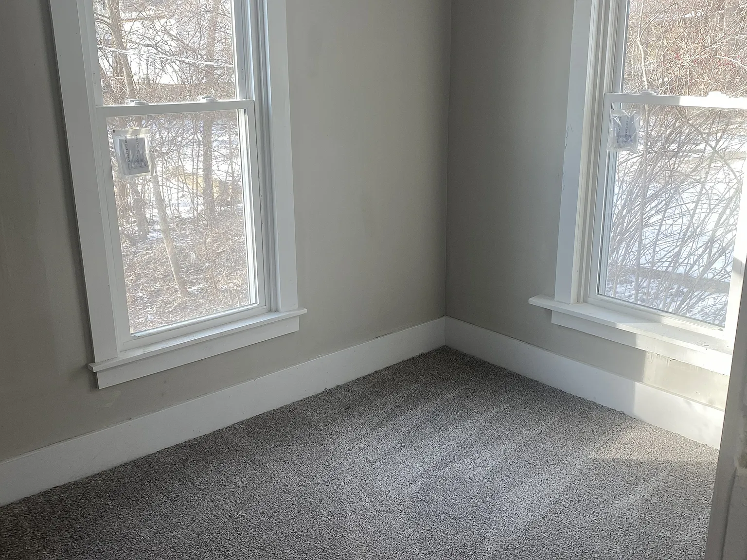 3 bed, 1200 sqft, $1,200 — Photo 4