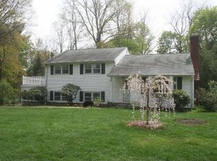 209 Beechwood Ave, Poughkeepsie, NY 12601