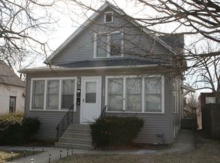 1025 Wilcox St, Joliet, IL 60435