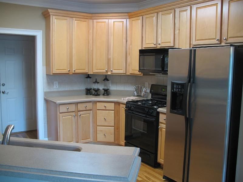 2nd image of 2745 Lost Lakes Dr