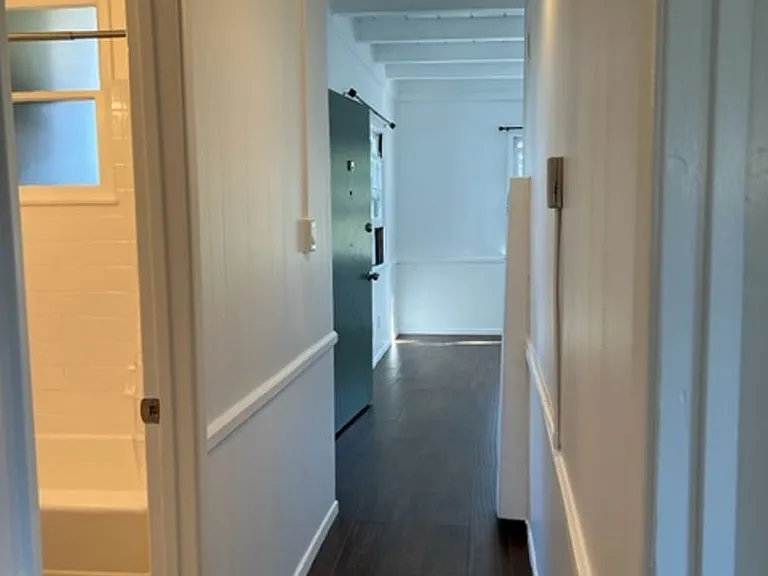 4221 Duquesne Ave — Photo 12