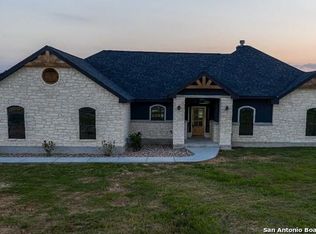 160 Westfield Lndg W, La Vernia, TX 78121