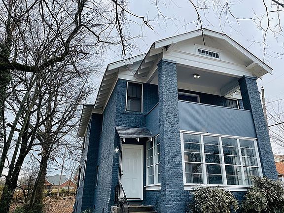 2nd image of 1623 W 22nd St