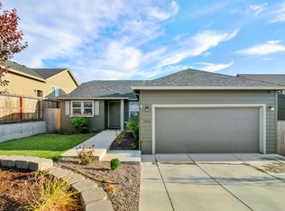 1416 Flower St, Medford, OR