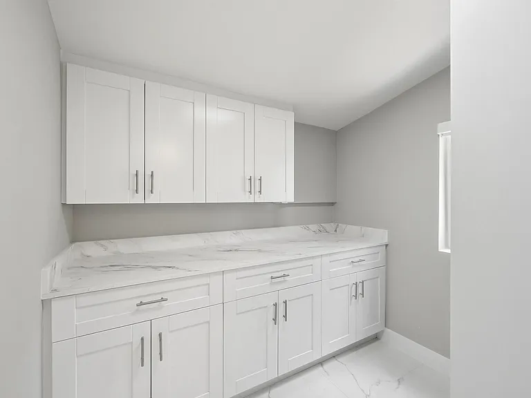 4380 NW 59th Ct — Photo 18