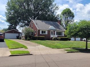 92 Wayne Ave, Akron, OH 44301