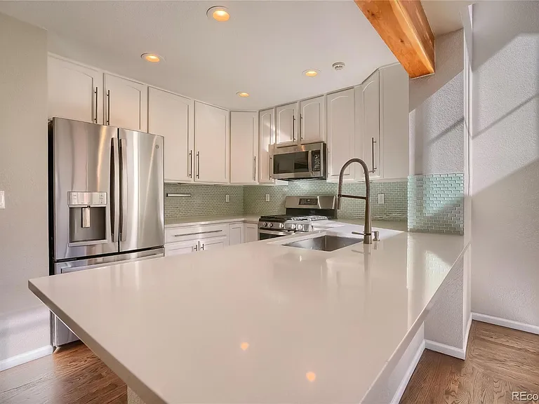 4527 W 37th Ave #7 — Photo 2