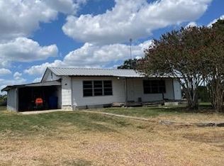 4136 Fm 447, Victoria, TX 77905