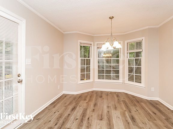 5th image of 4509 Huntington Dr