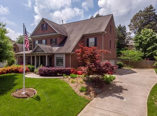 1221 Bentley Park Ln, Knoxville, TN 37922